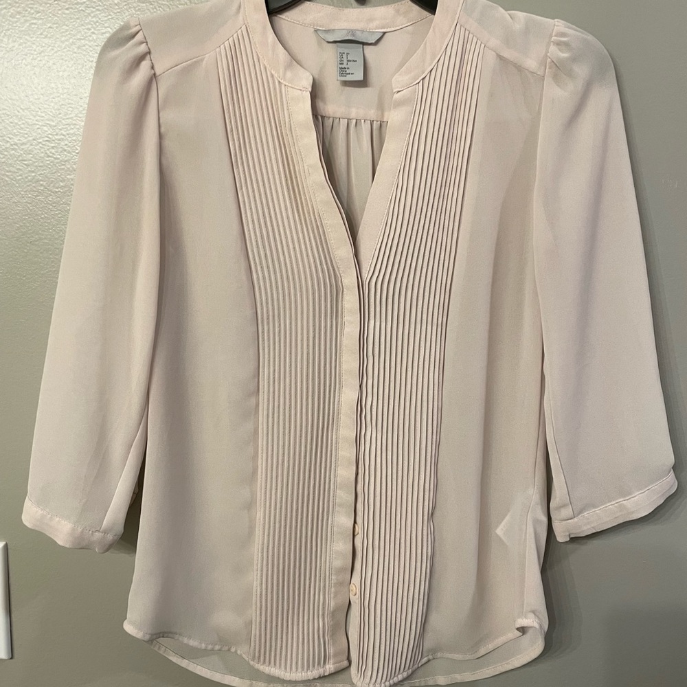 H&M 3/4 sleeve light pink blouse